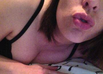 kiss