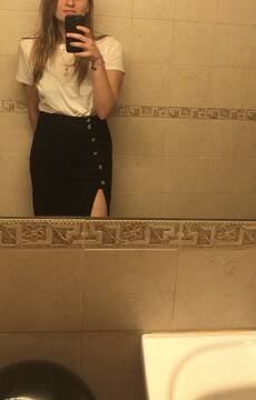 Public Photo of Studentessa95