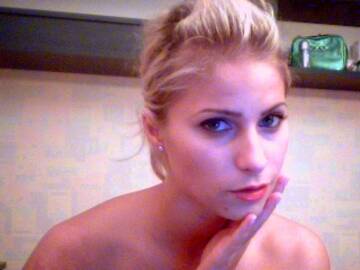 Foto publica di famousblonde69